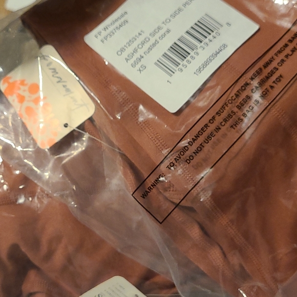 23. FREE PEOPLE MOVEMENT Ashford Performance Jumpsuit - Picture 8 of 11